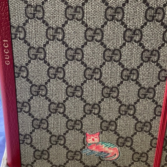 🐱 📒 GUCCI LARGE CAT NOTEBOOK 📒🐱 - Picture 11 of 16